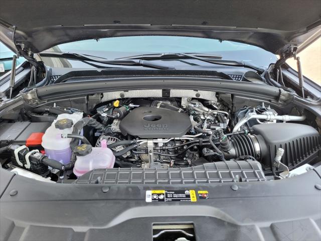 2026 Jeep Grand Cherokee L Altitude 4x2