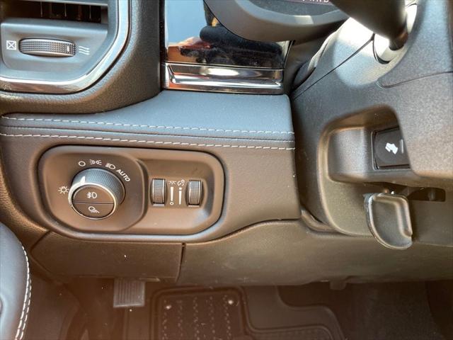 2026 Ram 3500 Limited Crew Cab 4x4 8 Box