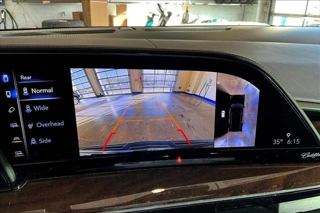 2023 Cadillac Escalade 4WD Sport Platinum