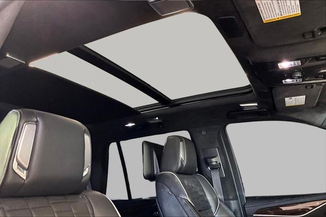 2023 Cadillac Escalade 4WD Sport Platinum