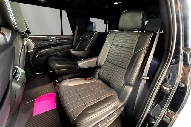 2023 Cadillac Escalade 4WD Sport Platinum