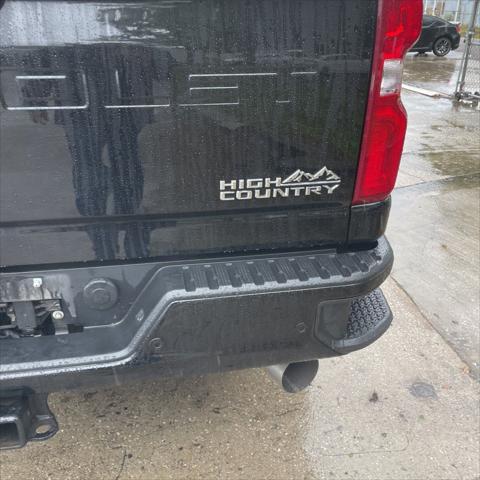 2024 Chevrolet Silverado 2500HD 4WD Crew Cab Standard Bed High Country