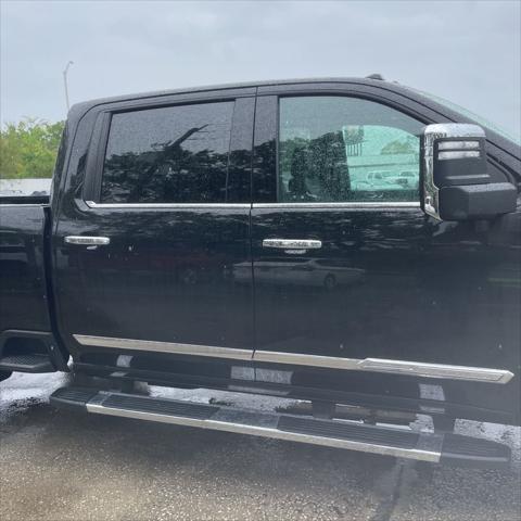2024 Chevrolet Silverado 2500HD 4WD Crew Cab Standard Bed High Country