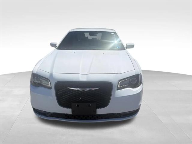 2019 Chrysler 300 300S 2019 Chrysler 300 300S