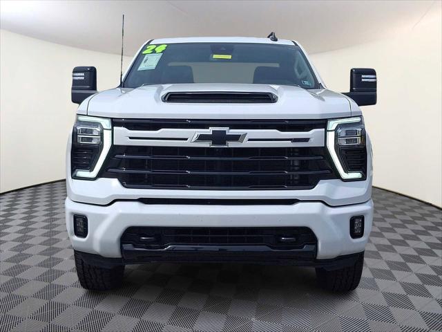 2024 Chevrolet Silverado 2500HD 4WD Crew Cab Standard Bed LT