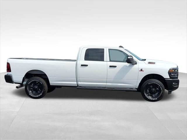 2026 RAM 2500 RAM 2500 TRADESMAN CREW CAB 4X4 8 BOX
