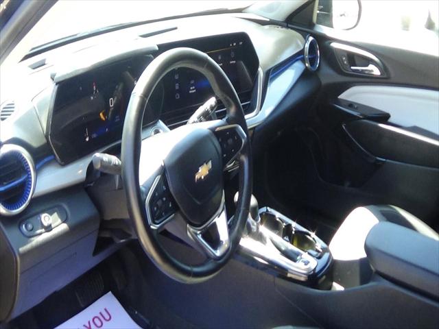 2025 Chevrolet Trax FWD LT