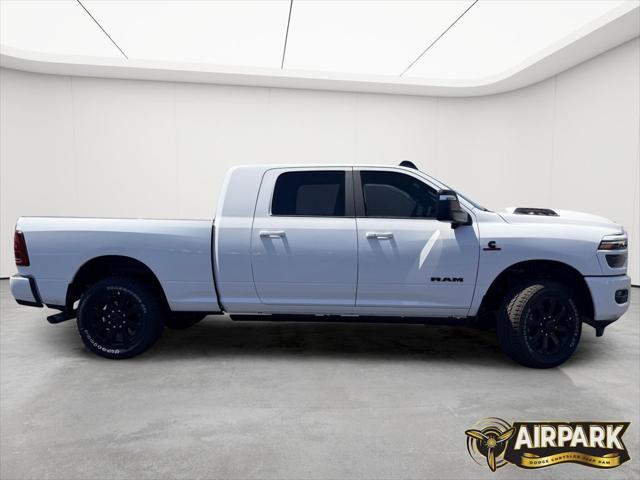 2026 RAM Ram 3500 RAM 3500 LARAMIE MEGA CAB 4X4 64 BOX