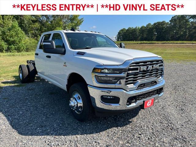 2026 RAM Ram 3500 Chassis Cab RAM 3500 TRADESMAN CREW CAB CHASSIS 4X4 60 CA