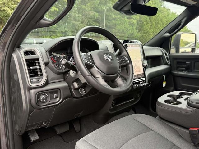 2026 RAM Ram 2500 RAM 2500 TRADESMAN CREW CAB 4X4 64 BOX 2026 RAM Ram 2500 RAM 2500 TRADESMAN CREW CAB 4X4 64 BOX