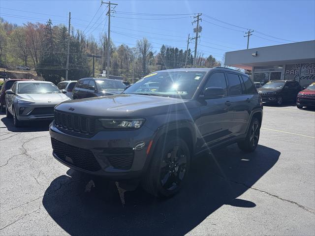 2023 Jeep Grand Cherokee Altitude 4x4