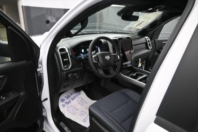 2026 Ram 1500 Big Horn Crew Cab 4x4 57 Box