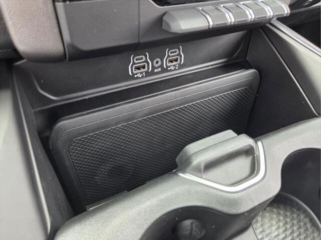 2026 Ram 1500 Big Horn Crew Cab 4x2 57 Box