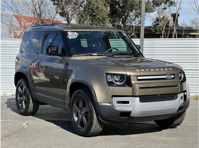 2025 Land Rover Defender 90 P300 S