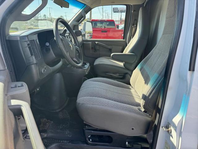 2016 Chevrolet Express Cutaway 3500