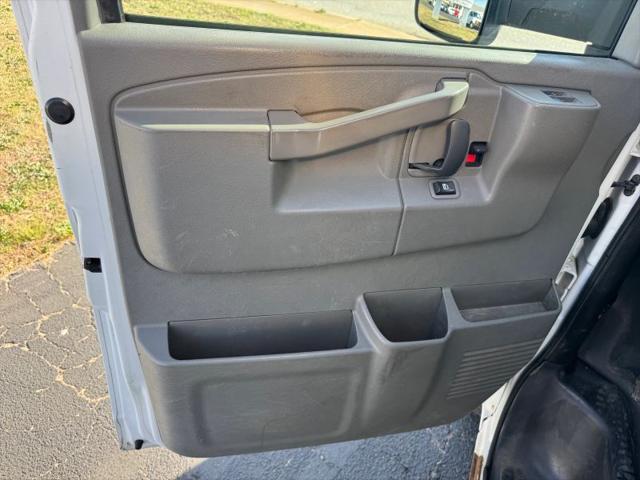 2016 Chevrolet Express Cutaway 3500