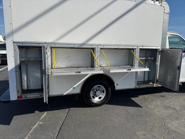 2016 Chevrolet Express Cutaway 3500