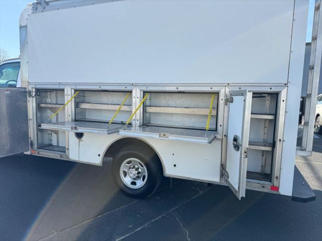 2016 Chevrolet Express Cutaway 3500