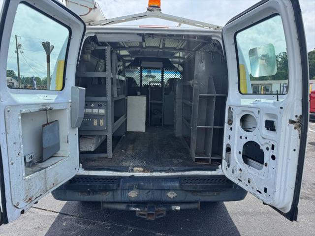 2008 Ford E-350 Super Duty Commercial