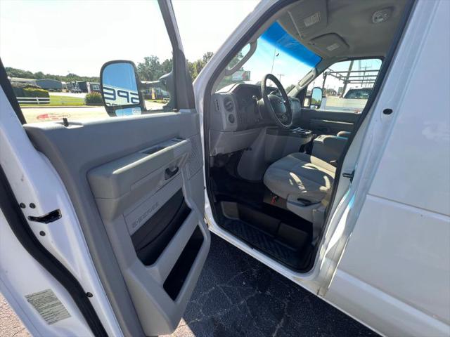 2011 Ford E-150 Commercial