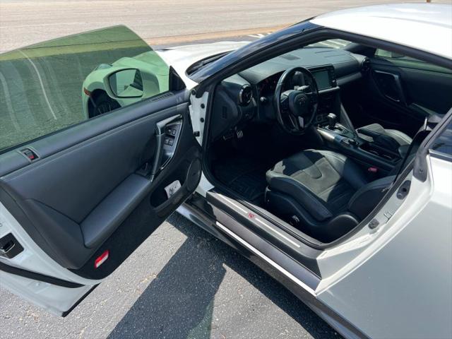 2018 Nissan GT-R Premium