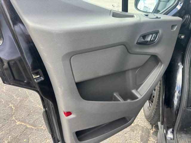 2022 Ford Transit Cargo Van w/LWB