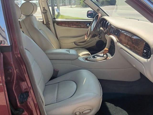 2000 Jaguar XJ Vanden Plas