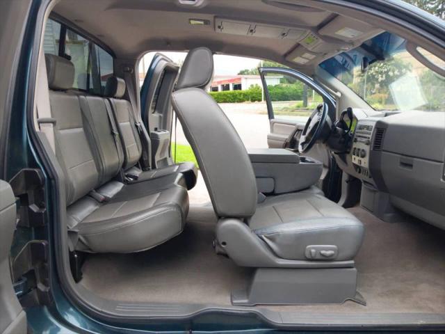 2005 Nissan Titan LE