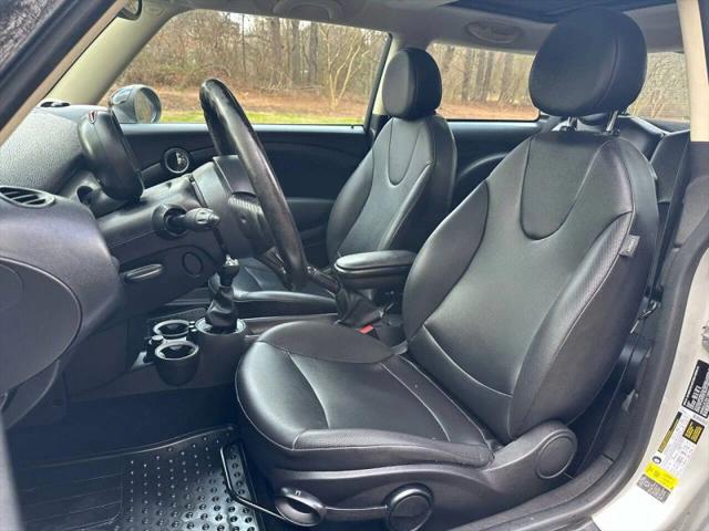 2012 MINI Cooper Cooper