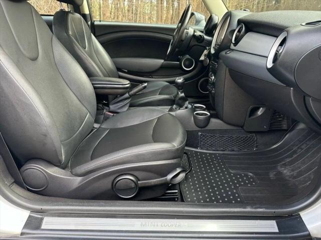 2012 MINI Cooper Cooper