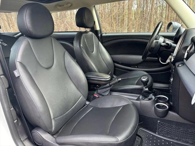 2012 MINI Cooper Cooper