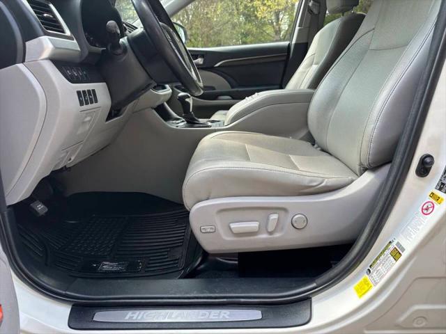 2015 Toyota Highlander Limited Platinum V6