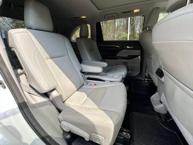 2015 Toyota Highlander Limited Platinum V6