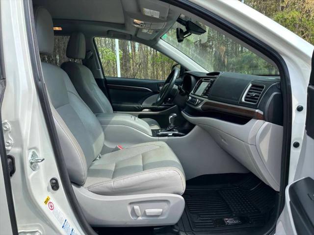 2015 Toyota Highlander Limited Platinum V6