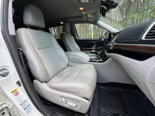 2015 Toyota Highlander Limited Platinum V6