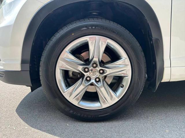 2015 Toyota Highlander Limited Platinum V6