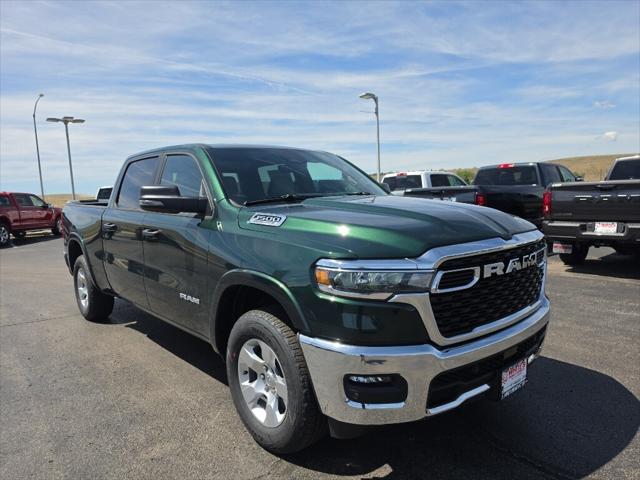2026 RAM 1500 RAM 1500 BIG HORN CREW CAB 4X4 64 BOX
