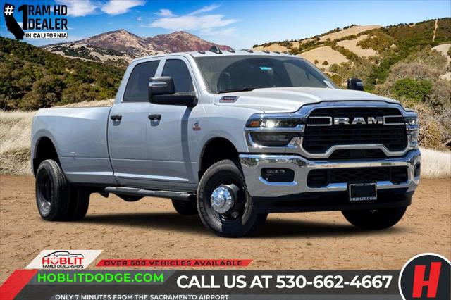 2026 RAM Ram 3500 RAM 3500 TRADESMAN CREW CAB 4X4 8 BOX