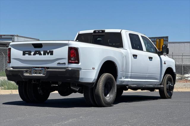 2026 RAM Ram 3500 RAM 3500 TRADESMAN CREW CAB 4X4 8 BOX