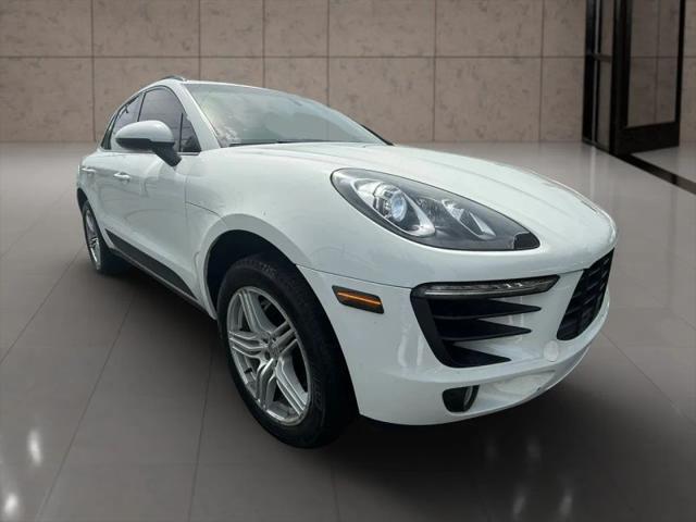 2015 Porsche Macan S