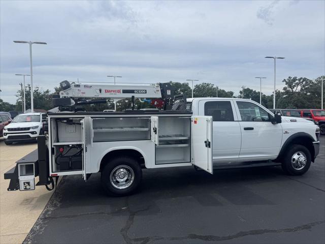 2026 RAM 3500 Chassis RAM 3500 TRADESMAN CREW CAB CHASSIS 4X4 60 CA