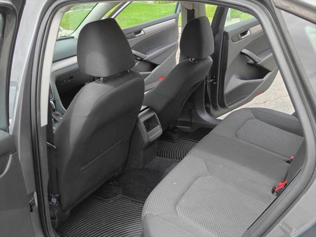 2013 Volkswagen Passat 2.5L S