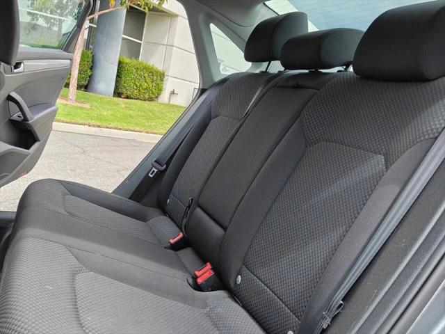 2013 Volkswagen Passat 2.5L S
