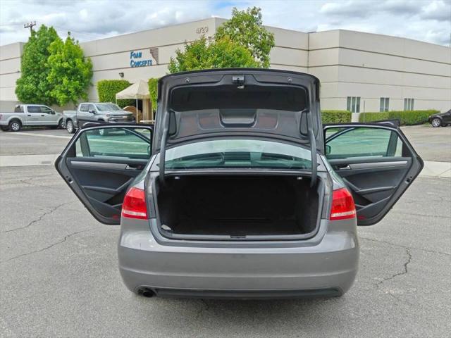 2013 Volkswagen Passat 2.5L S