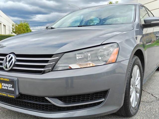 2013 Volkswagen Passat 2.5L S