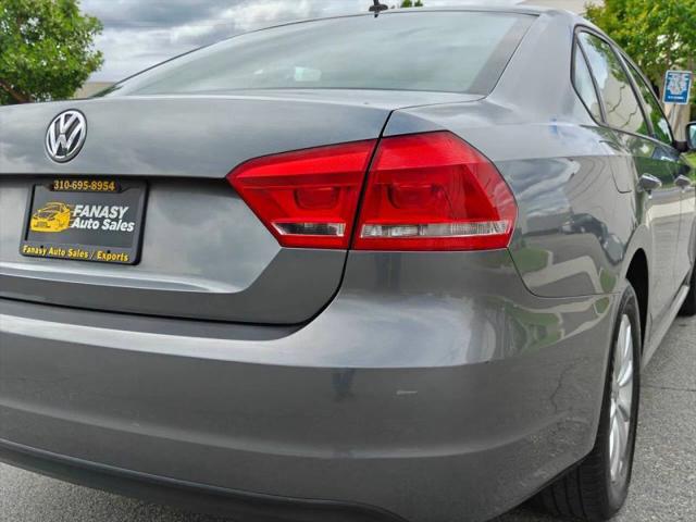 2013 Volkswagen Passat 2.5L S