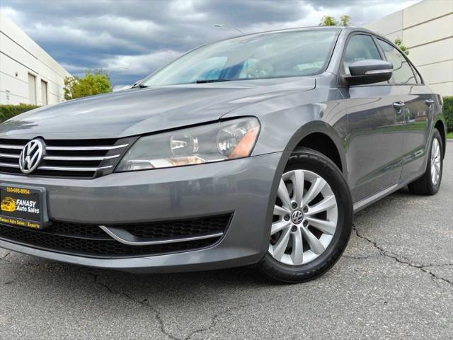 2013 Volkswagen Passat 2.5L S