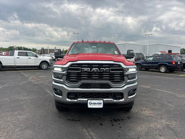 2026 RAM Ram 2500 RAM 2500 TRADESMAN CREW CAB 4X4 64 BOX