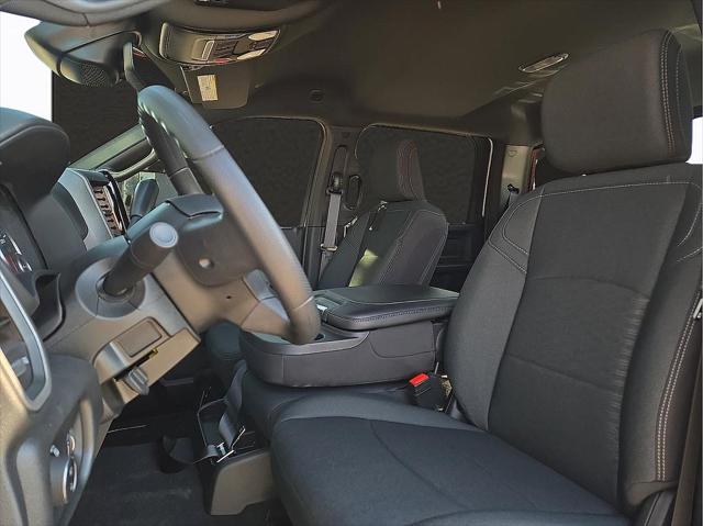 2026 Ram 3500 Tradesman Crew Cab 4x4 8 Box