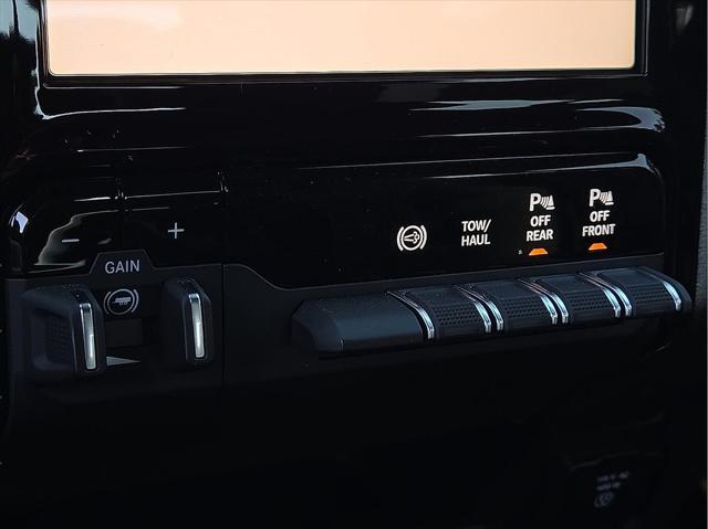2026 Ram 3500 Tradesman Crew Cab 4x4 8 Box